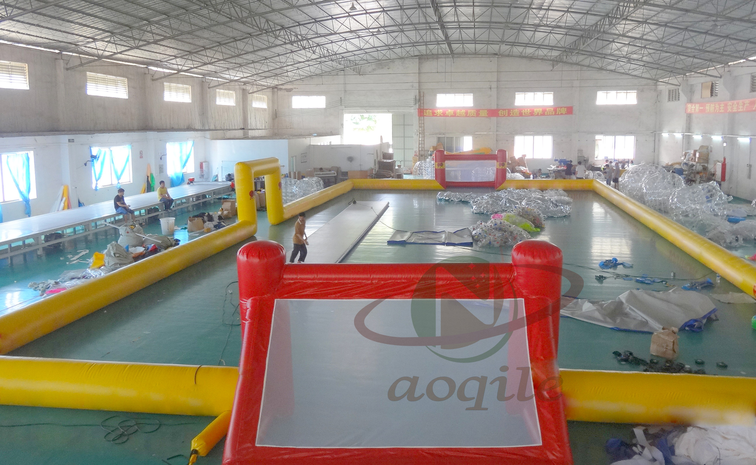 High Quality New Design Inflatable Water Game Inflatable Water Polo Field volleyball court Goal