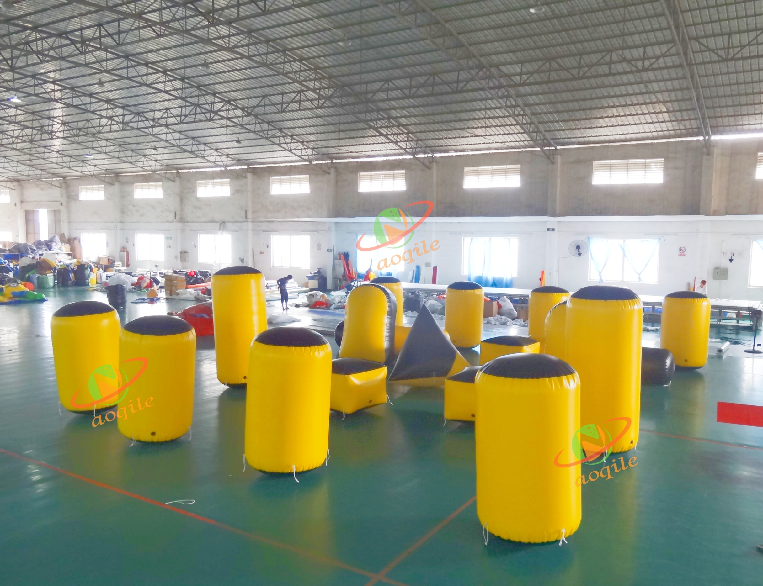 Inflatable Open Water Swimming Buoy Custom Inflatable Square Buoy Water Floating Cube Buoy