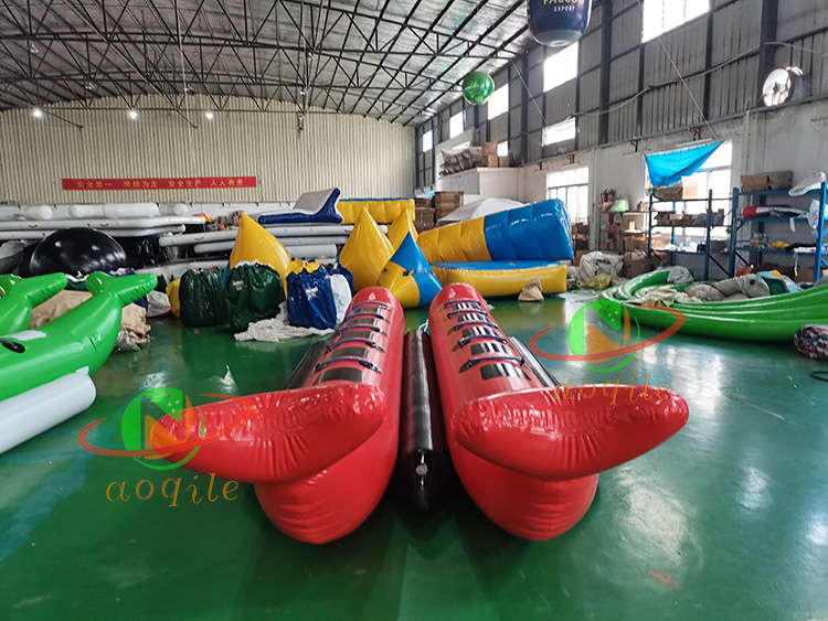 Funny inflatable banana boat 10 person inflatable flying fish banana boat