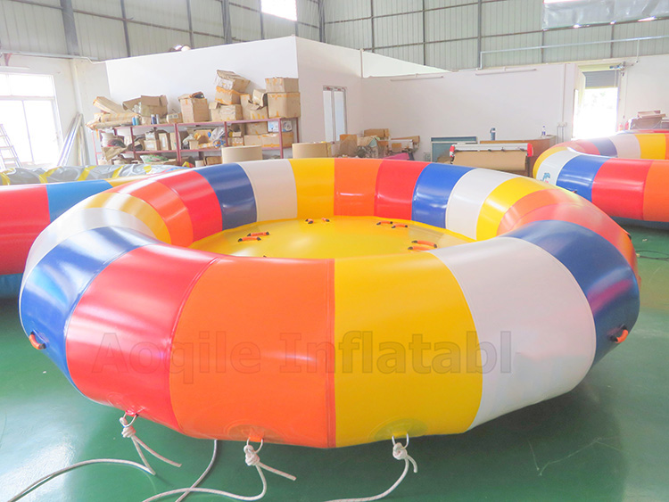 Crazy UFO inflatable towable water sports rotating flying inflatable disco boat