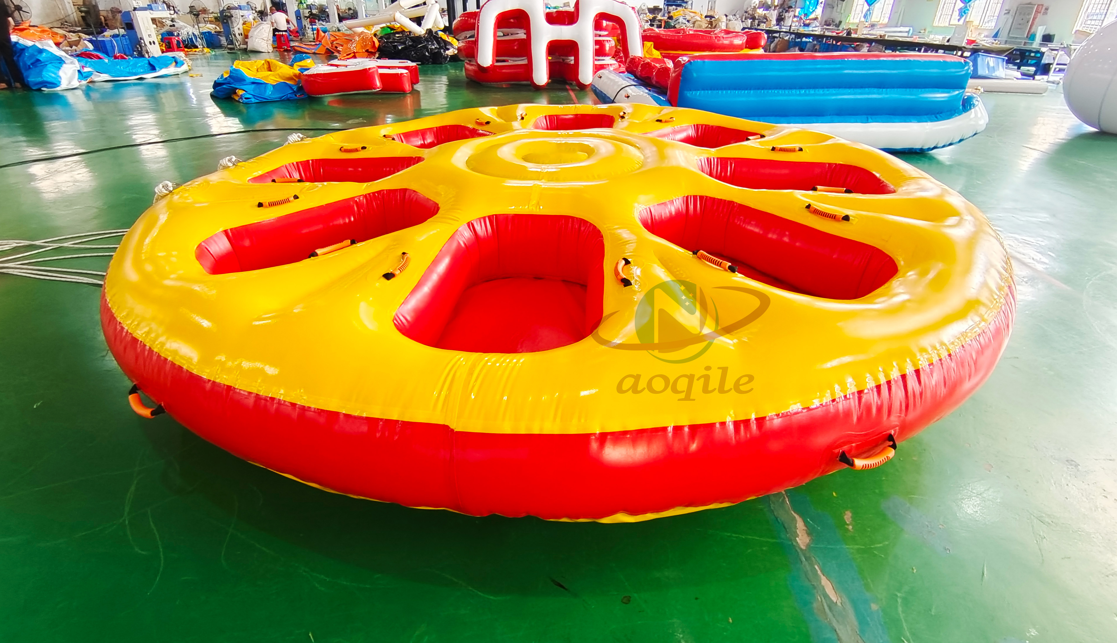 Water Sport Games Inflatable Aqua Floating Towable Toys Tube Ski Donut Inflatable Disco Boat