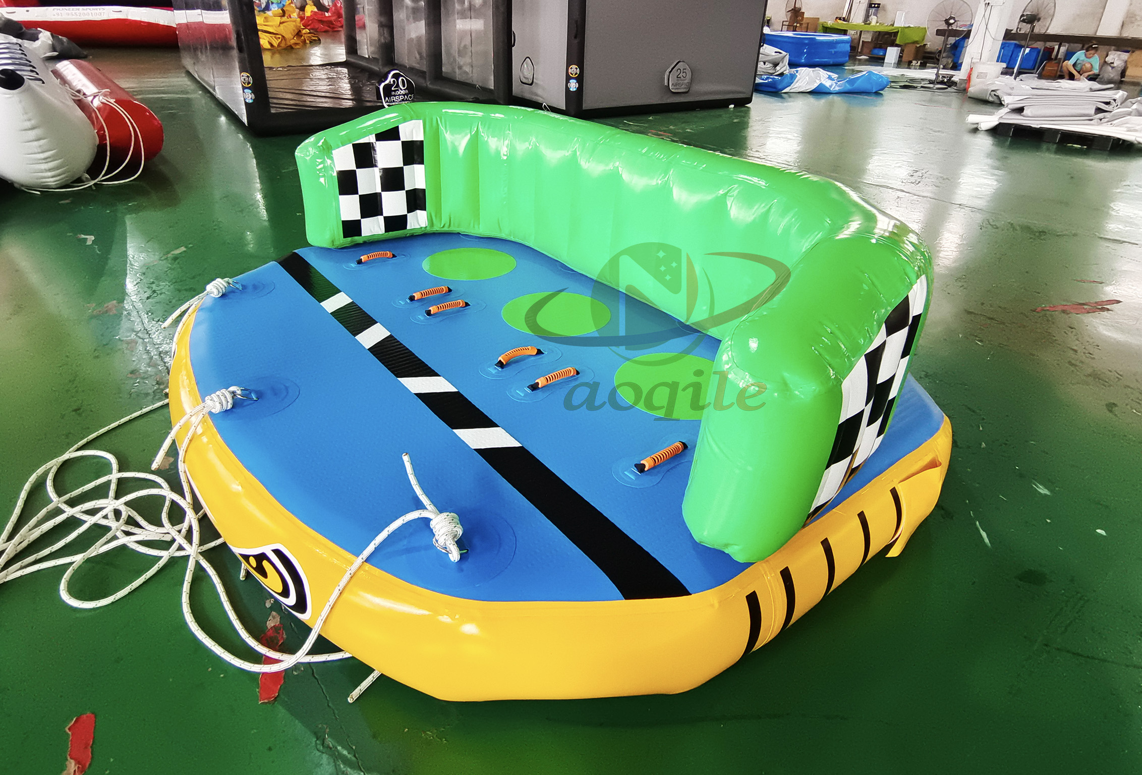 Commercial Grade Water Floating Inflatable Towable Ski Sofa Crazy Water Sports Towable Inflatable Sofa