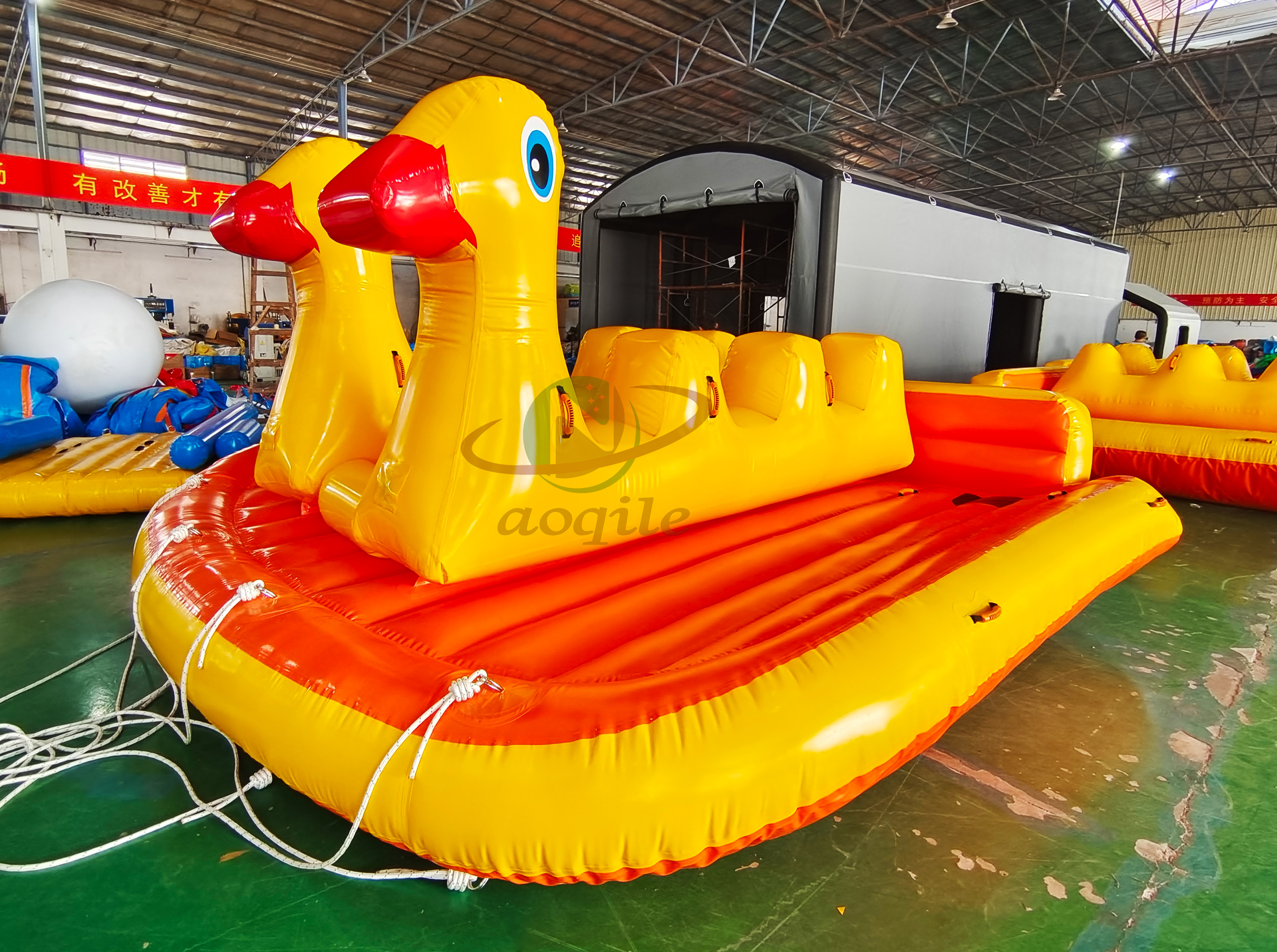 Popular PVC Inflatable water Duck floats Towable Tube Ski Boat Towable Tubes inflatable sofa Jet Ski Boats