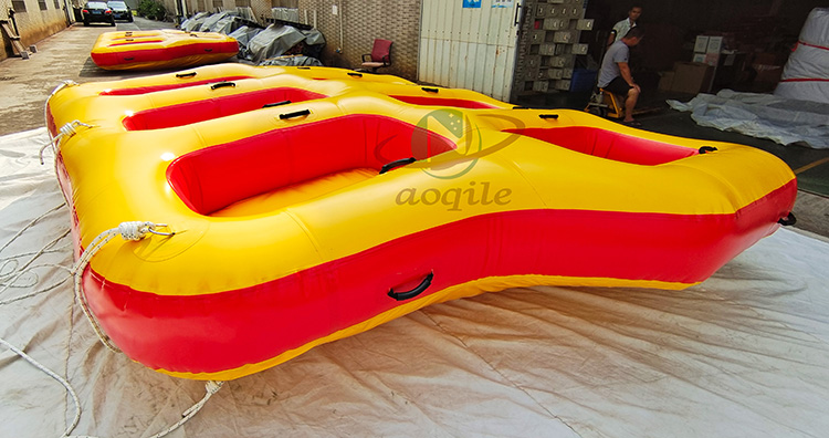 Smooth Inflatable Cushion Water Game Toy 7 People Inflatable Flying Fish Banana Boat