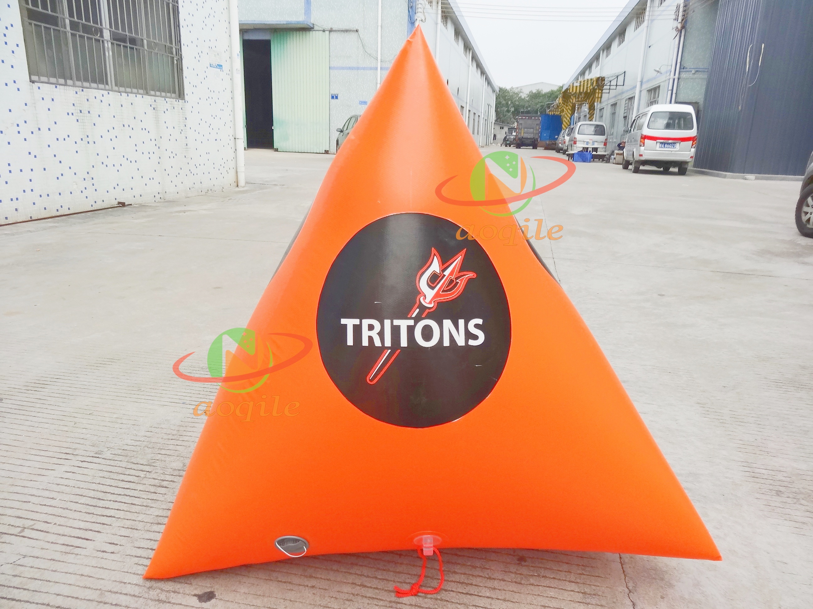 Colorful Water Inflatable Triangle Air Buoy Water Competition Floating Pyramid Buoy