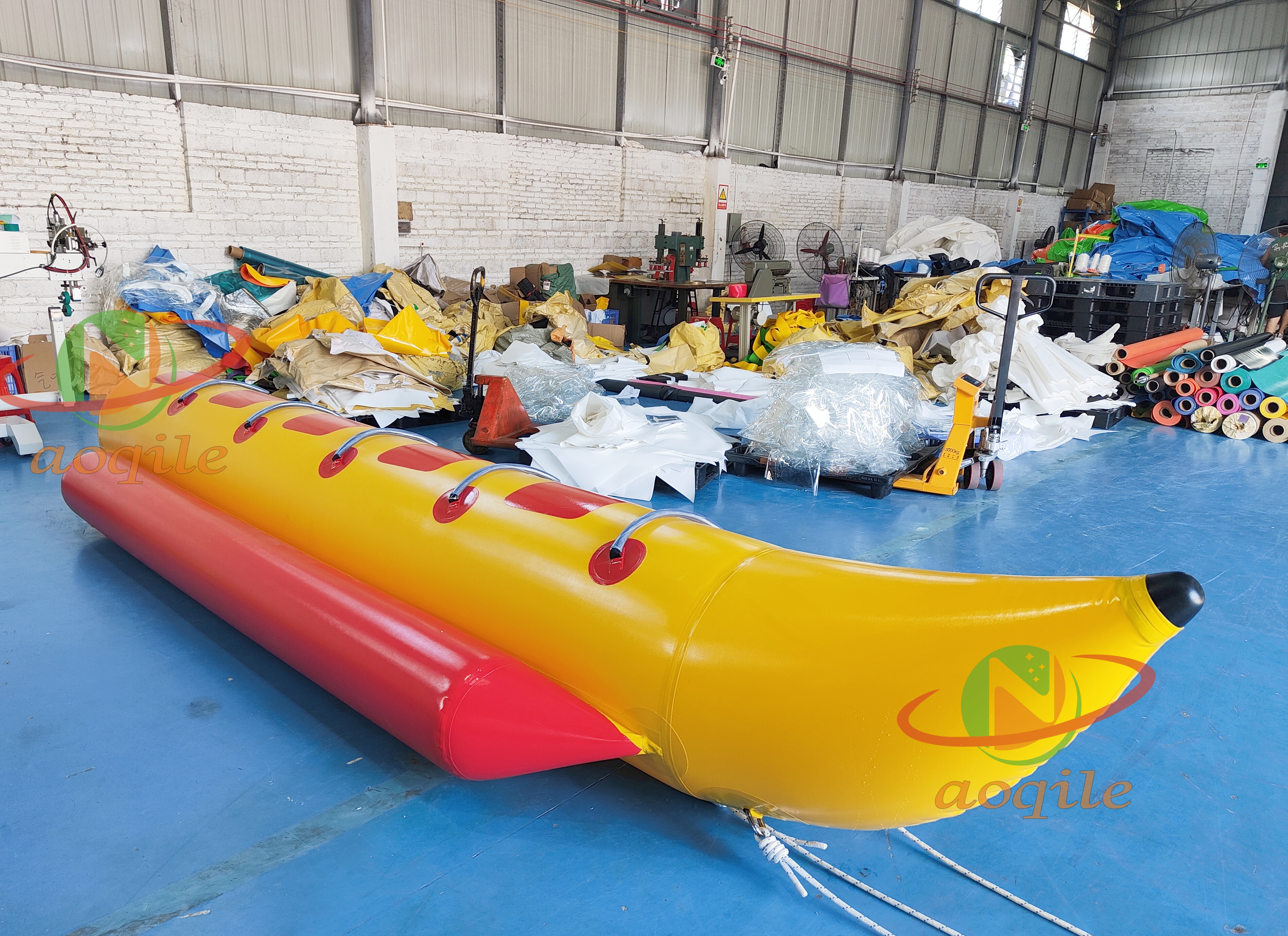 Water Toy Outdoor Equipment Inflatable Banana Boat Towables Water Games Banana Boat for Sale