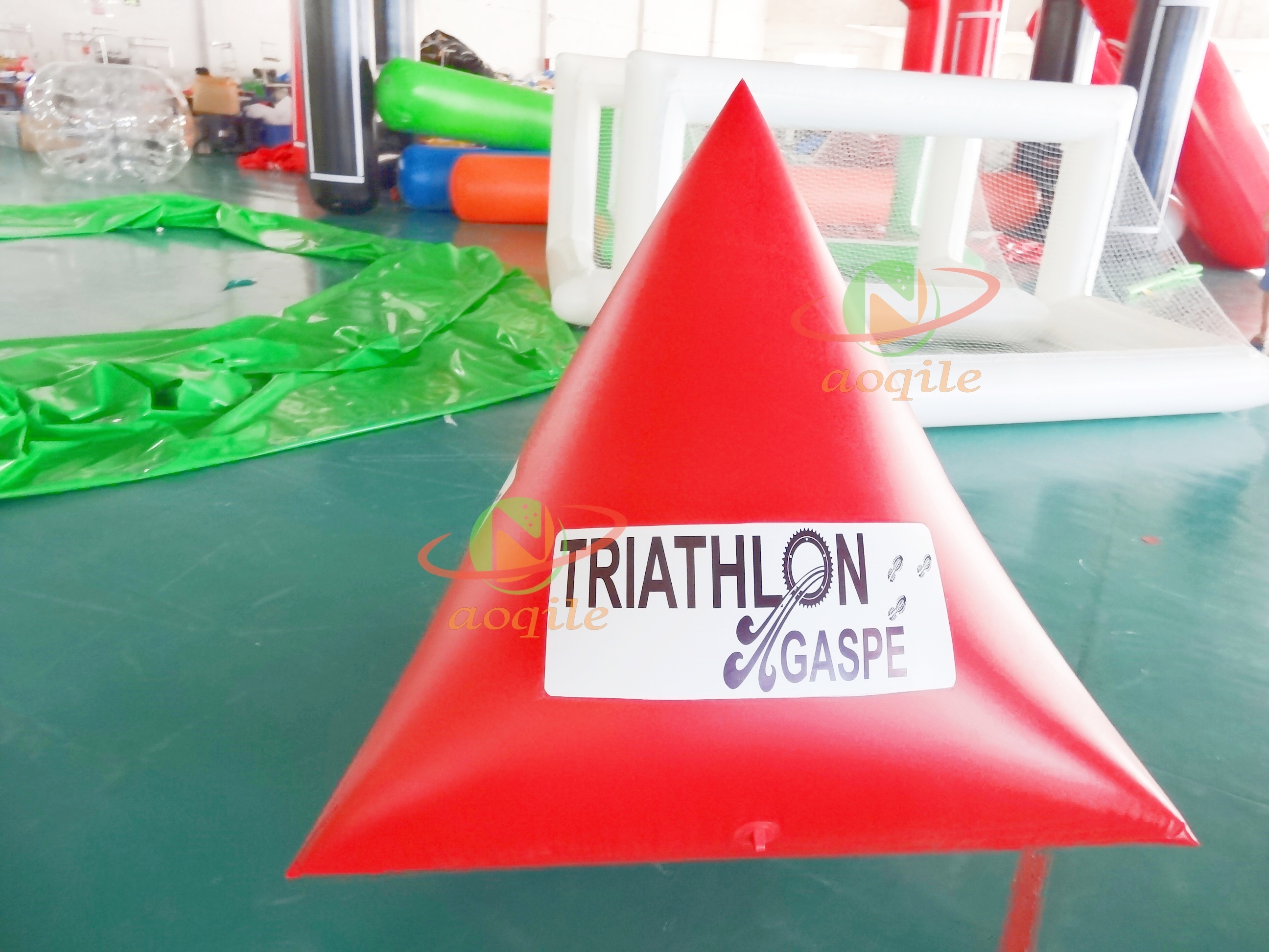 Inflatable Swim Buoy Marker Customized Inflatable Water Park Floating Triangle Buoy