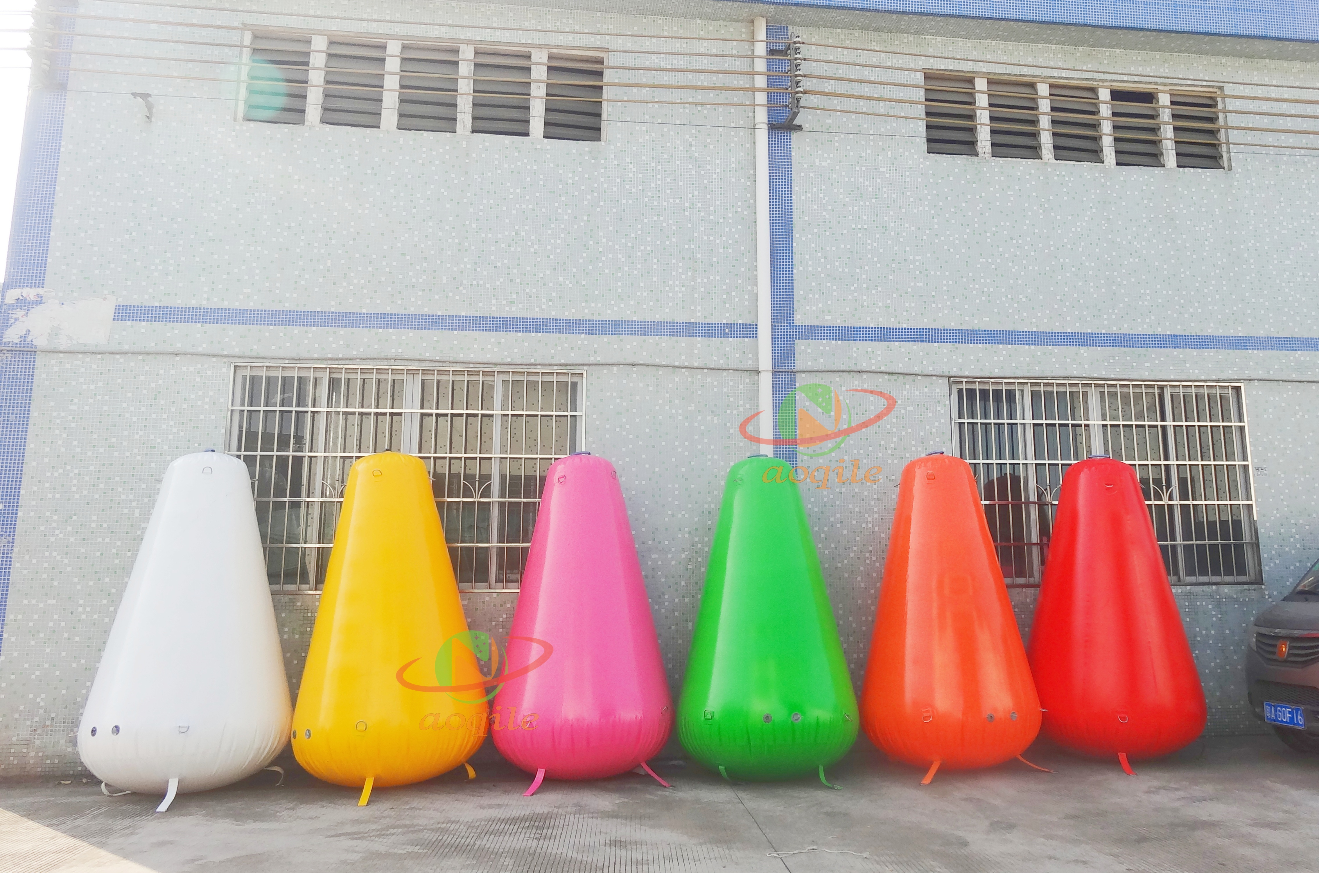 Durable Pvc Inflatable Water Merchant Mark Buoy Buoy Tube Water Triathlon Floating Buoy