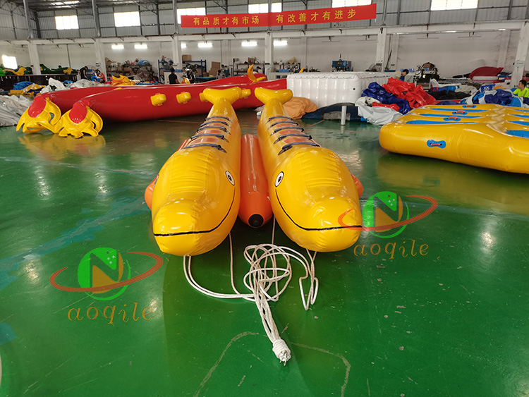 Double rows inflatable banana boat for sale pvc material