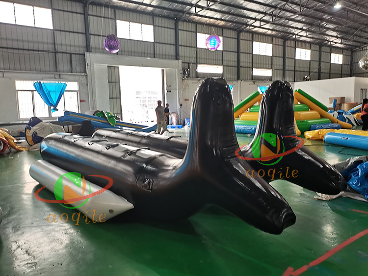 Factory direct sea water park 10 seats inflatable boat water game banana boat with repair it 0.9mm PVC tarpaulin water sports