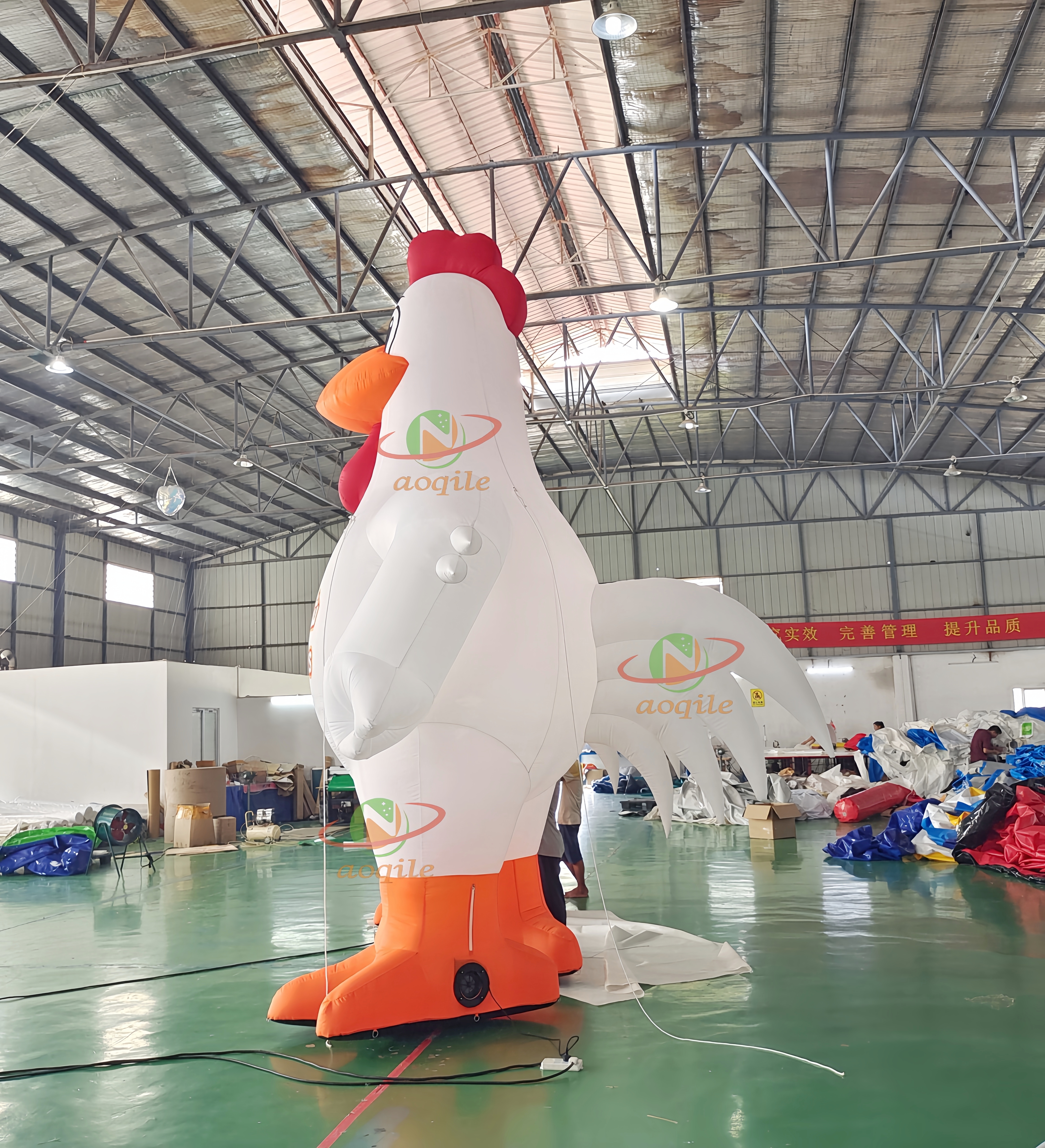 Custom Outdoor Giant Mascot Inflatable Chicken / Inflatable Rooster Cock Animal Cartoon For Advertising