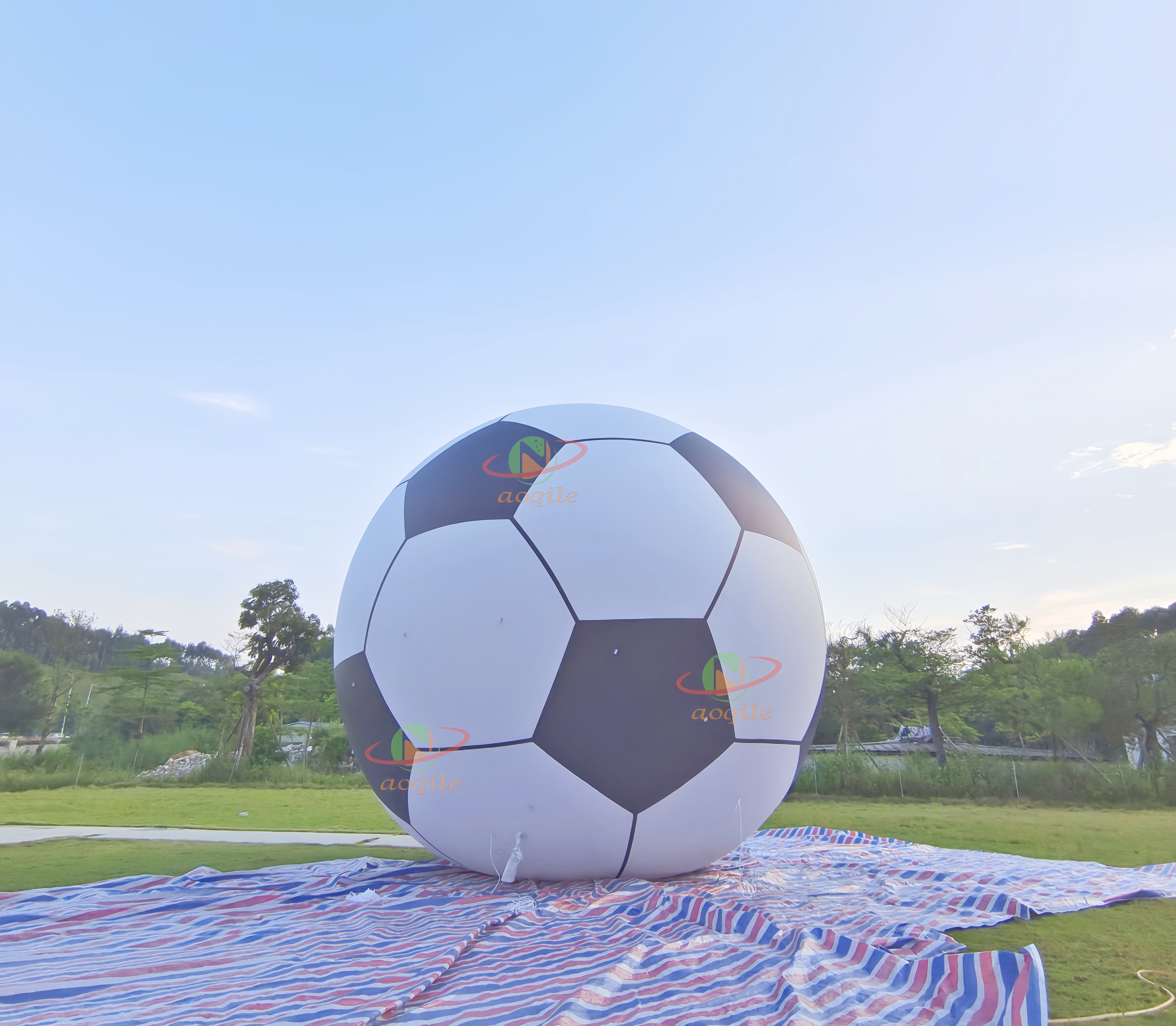 Inflatable Football Model for Advertising Event/ Soccer Event Pvc Inflatable Ball Giant Football Balloon