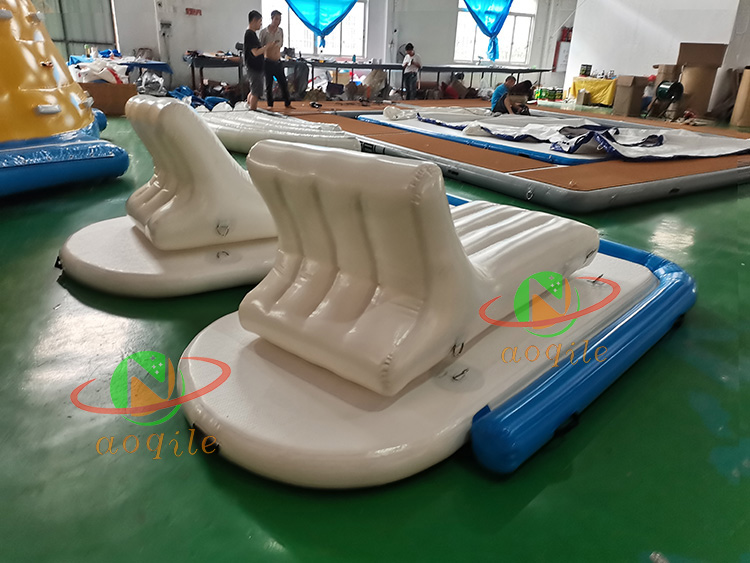 High Quality Inflatable Floating Dock Platform Inflatable Water Double lying sofa Floating Island Equipment