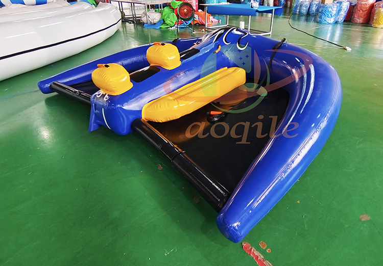 Large Scale Leisure Entertainment Towing Inflatable Flying Fish Manta Ray Sea Rubber Boat