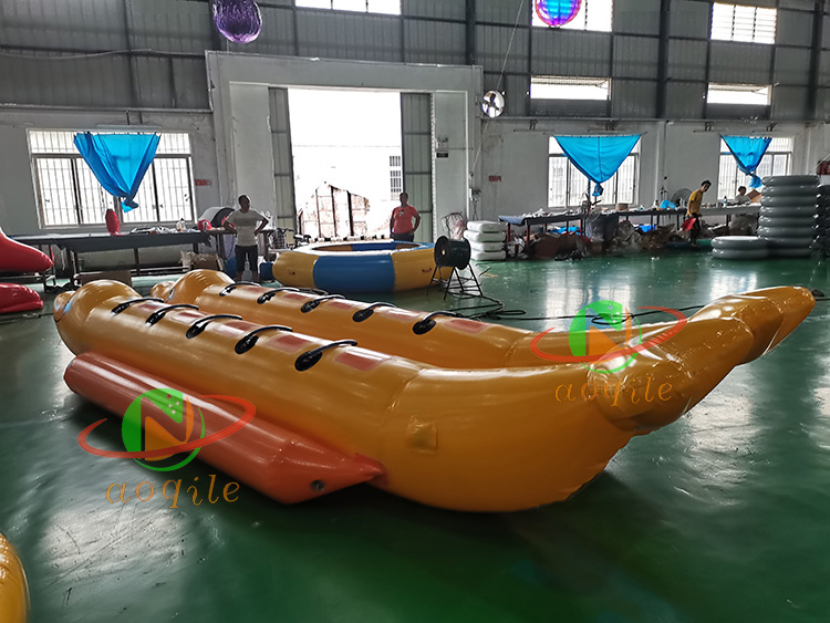 Double rows inflatable banana boat for sale pvc material