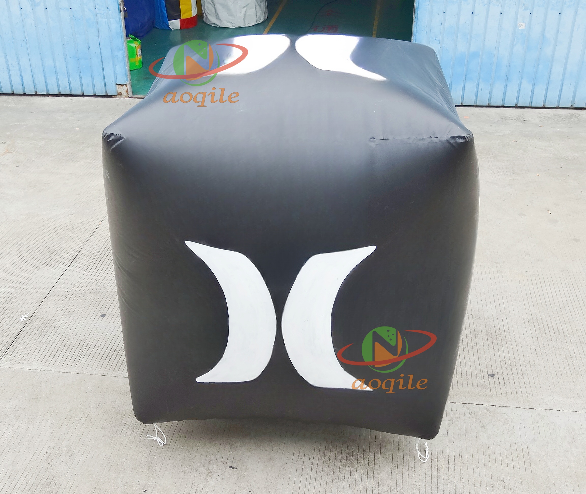 Durable Large Triathlon Race Marker Swimming Inflatable Custom Cube Floating Buoy 