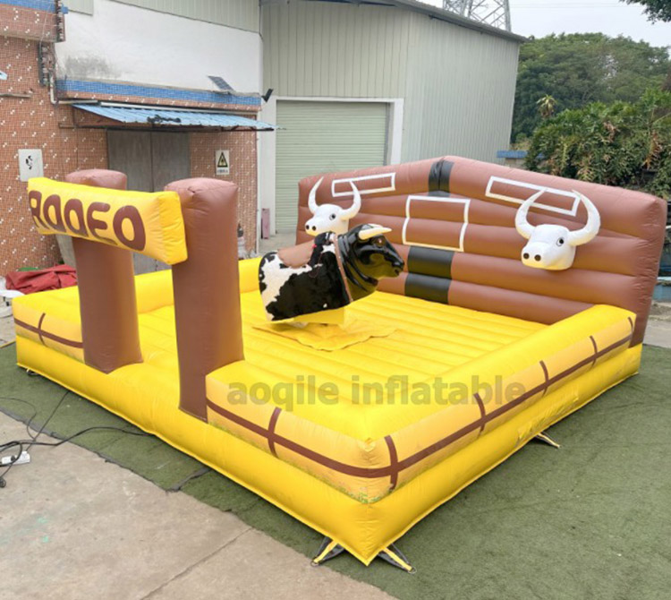 Aoqile Newly Designed Outdoor Entertainment Commercial High-quality Inflatable Bullfighting Machine for Events