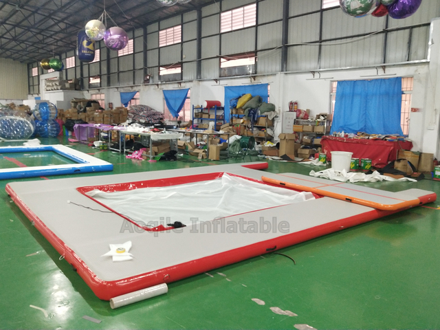 Inflatable Yacht Floating Pool Safety Inflatable Marine Drop Stitch Floating Dock Sea Pool with Protect Net