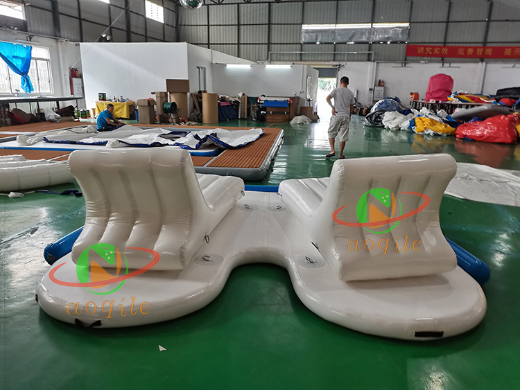 High Quality Inflatable Floating Dock Platform Inflatable Water Double lying sofa Floating Island Equipment