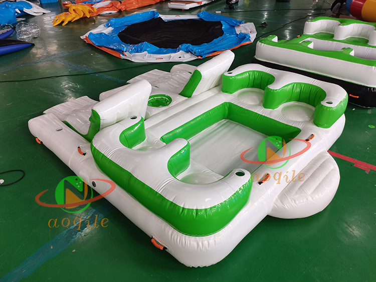 Summer Outdoor Inflatable Water Floating Island Lounge Leisure Platform Dock Water Entertainment Sofa Boat