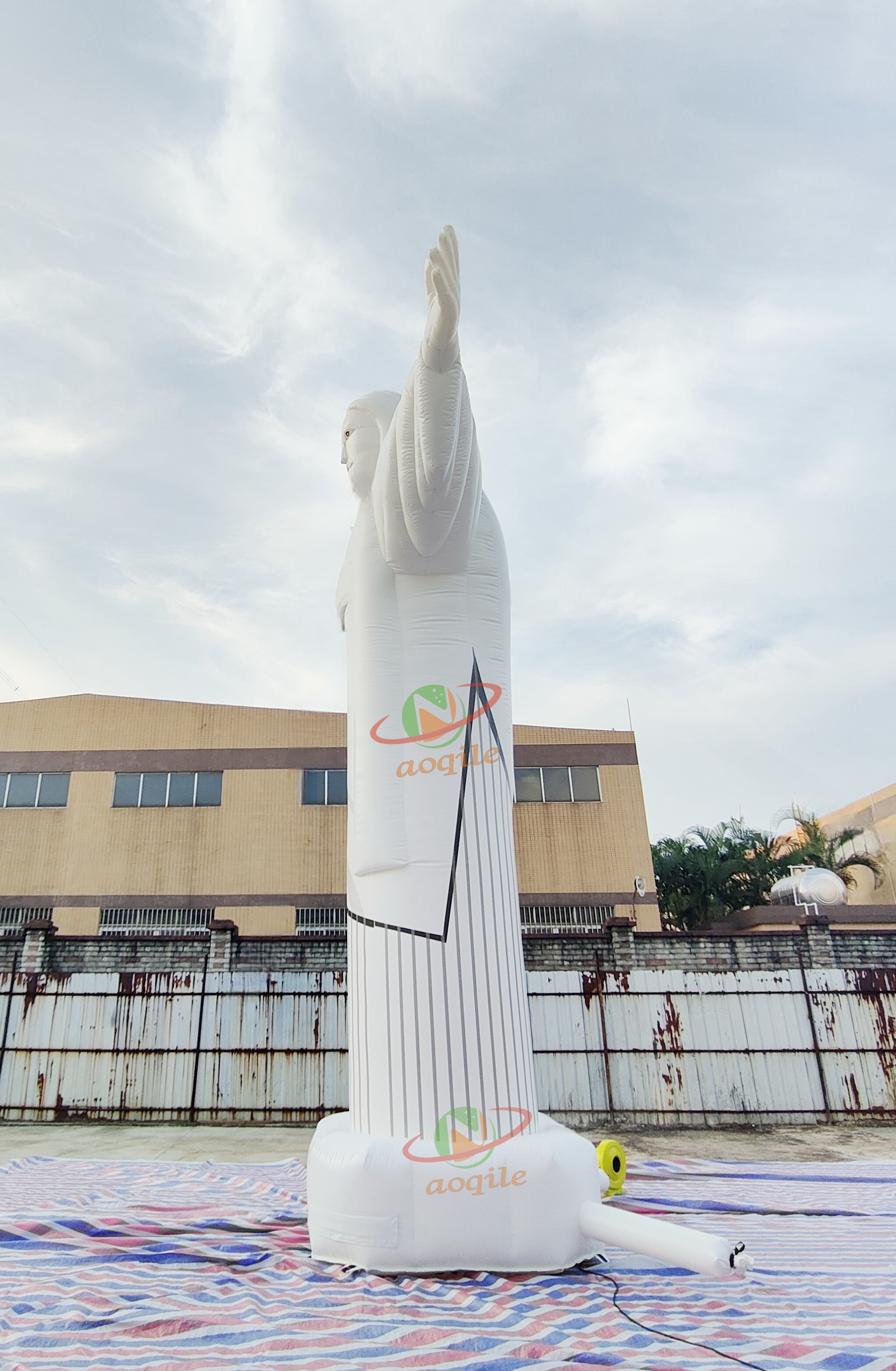 Aoqile Custom Inflatable God Sculpture UV Stabilized for Theme Park Religious Activity Decor for Events