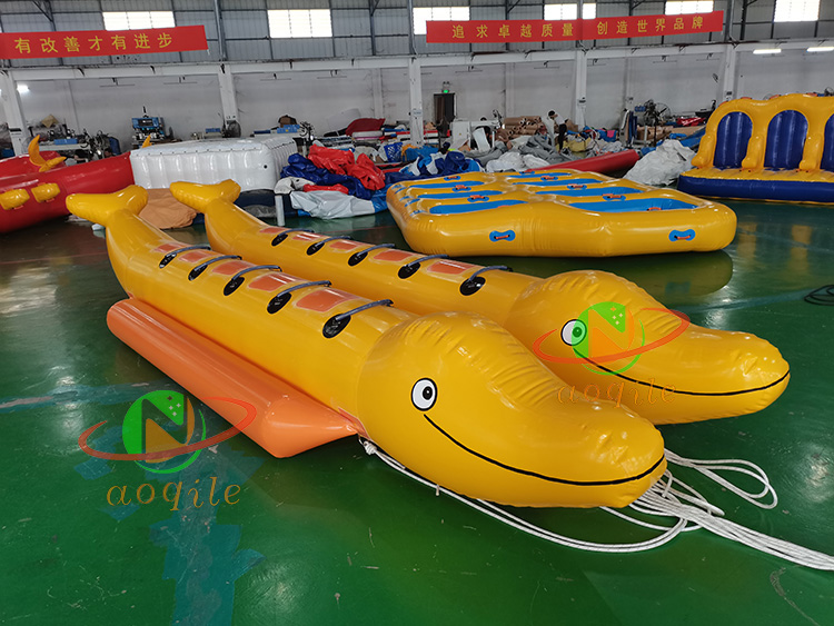 Double rows inflatable banana boat for sale pvc material