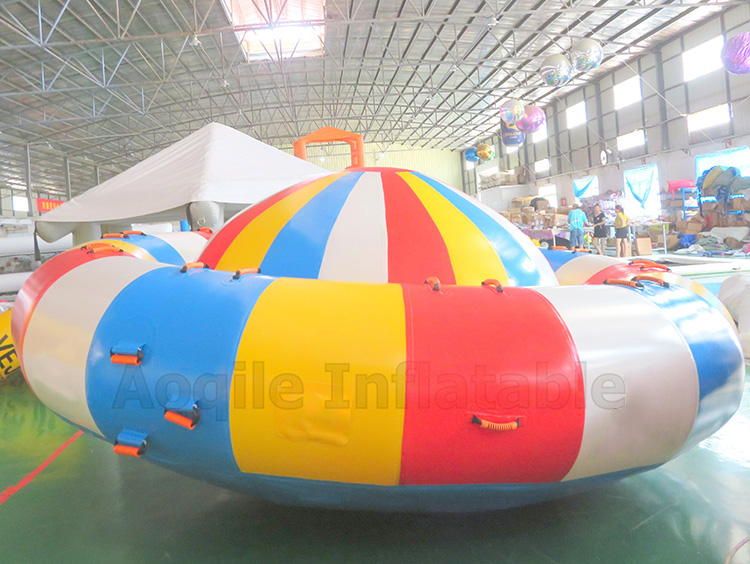 Summer Stimulating Water Entertainment Towable Ufo Inflatable Rotating Toy Disco Boat