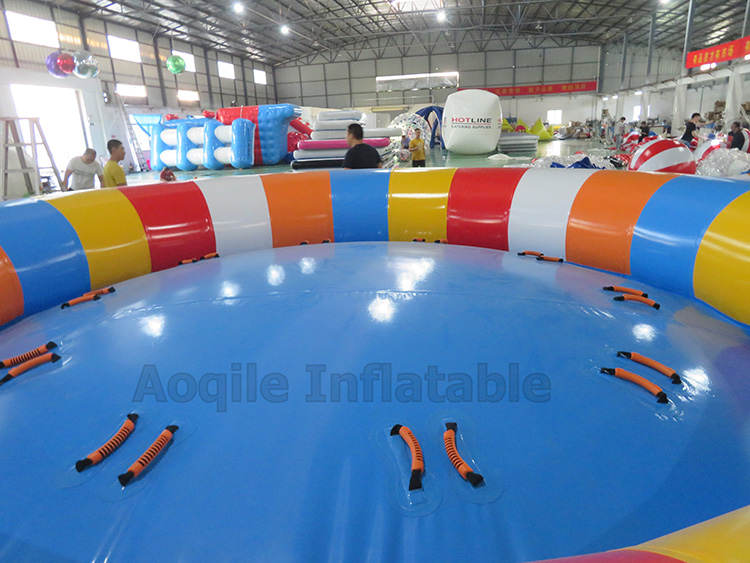 Inflatable flying spinning towable inflatable rotating water toys bandwag disco boat