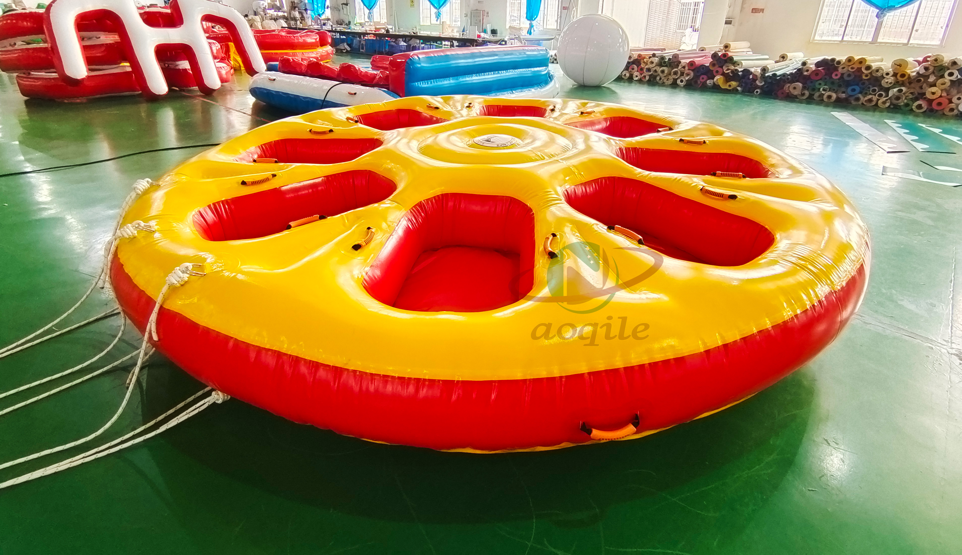 Water Sport Games Inflatable Aqua Floating Towable Toys Tube Ski Donut Inflatable Disco Boat