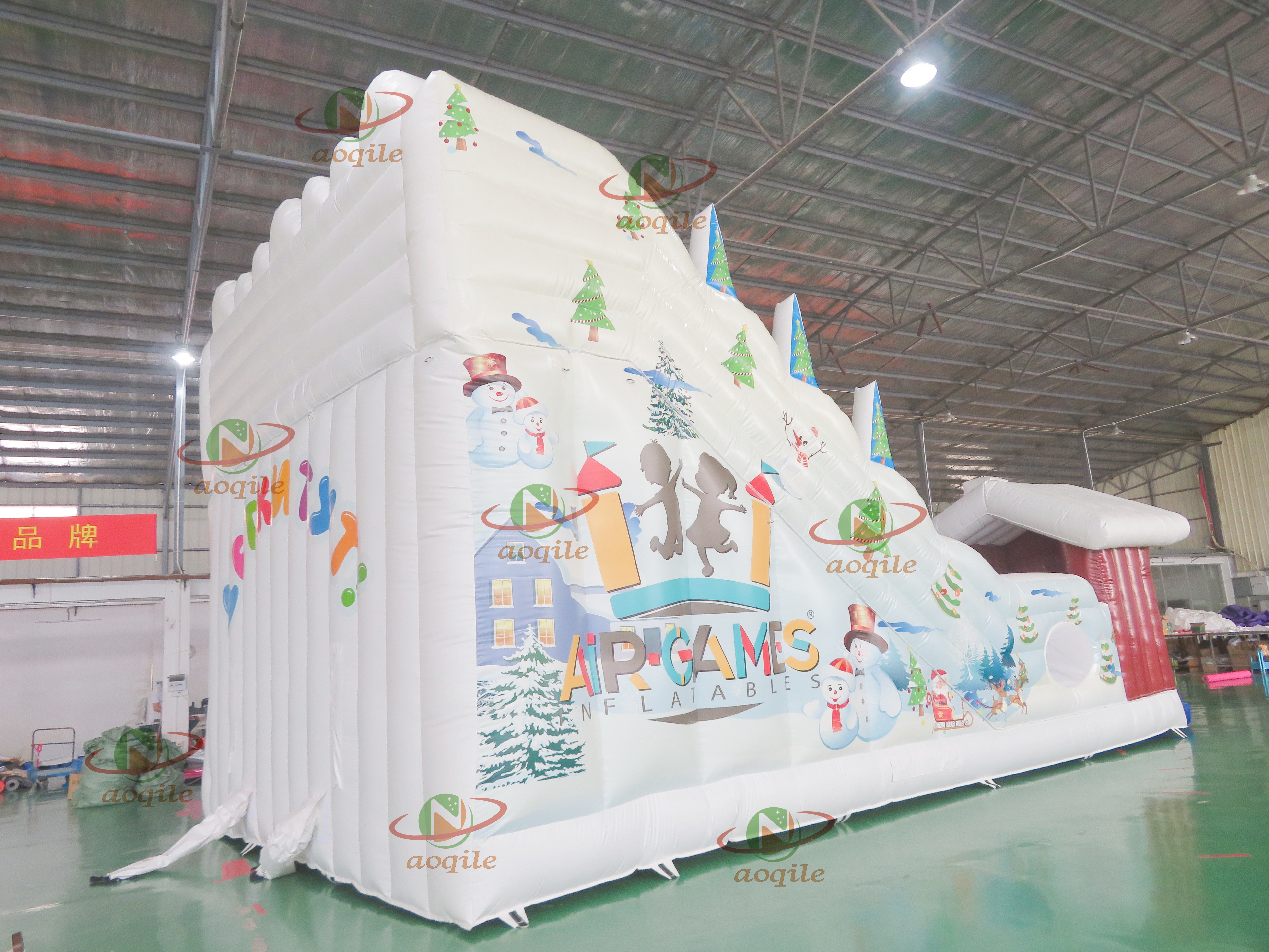Aoqile2025 Hot-selling Model Winter element Commercial High-quality Inflatable Water Slide Used for Events