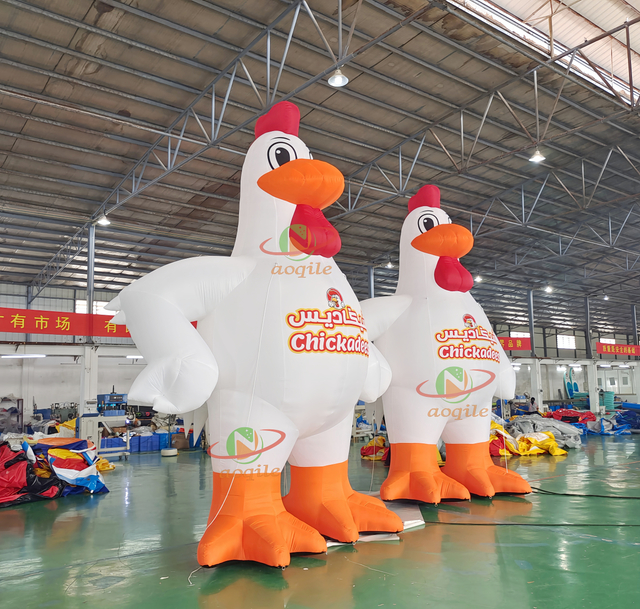 Aoqile 2025 Hot Sale Inflatable Chicken-shaped Doll for Event